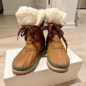 Sperry Snow Lace-up Fur Boots